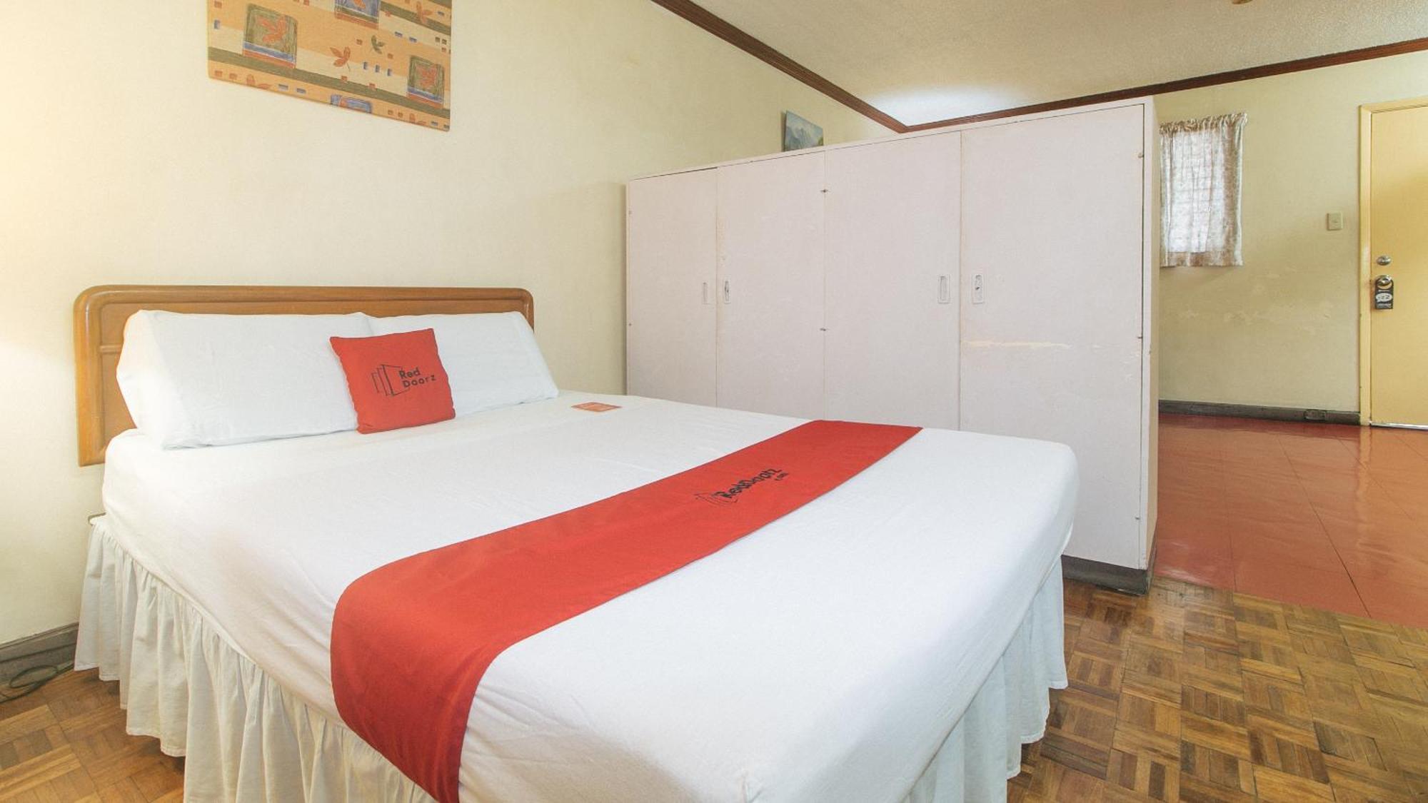 Reddoorz At Broadway Court Apartelle Quezon City Eksteriør billede