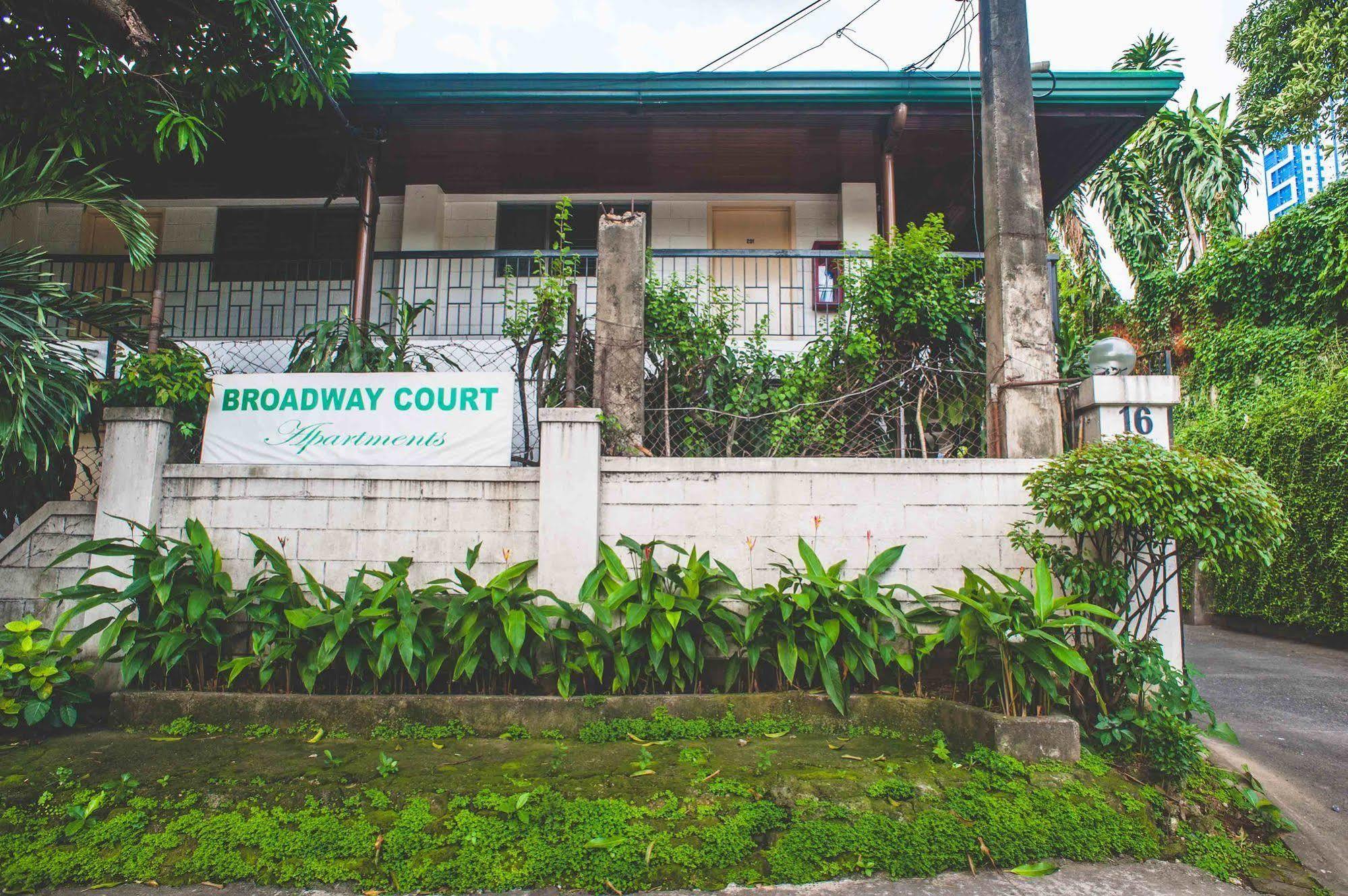 Reddoorz At Broadway Court Apartelle Quezon City Eksteriør billede